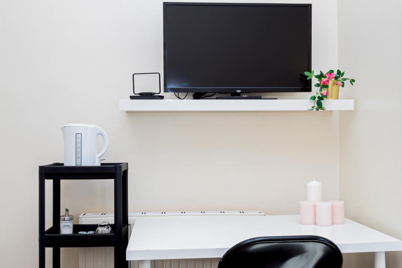 Shirley House 1, Guest House, Self Catering, Self Check In With Smart Locks, Use Of Fully Equipped Kitchen, Walking Distance To Southampton Central, Excellent Transport Links, Ideal For Longer Stays Luaran gambar